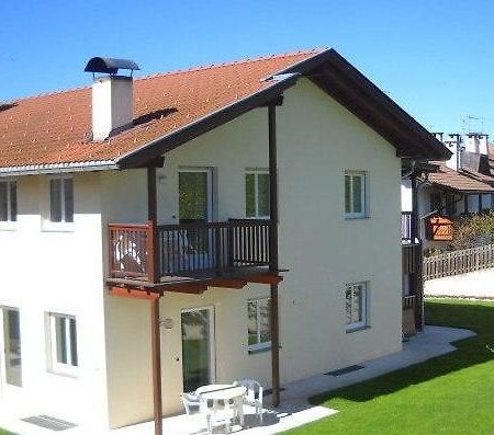 Appartments Am Wiesenrand Nova Ponente Exterior foto